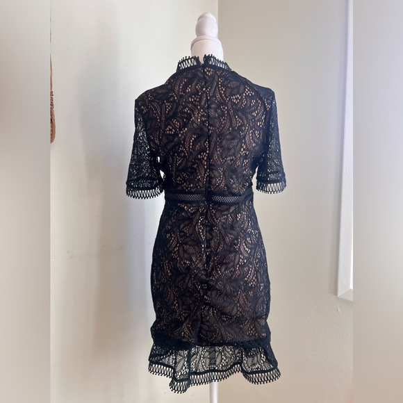 NWT Black Lace Bardot Dress - Size 8/M - Picture 3 of 3